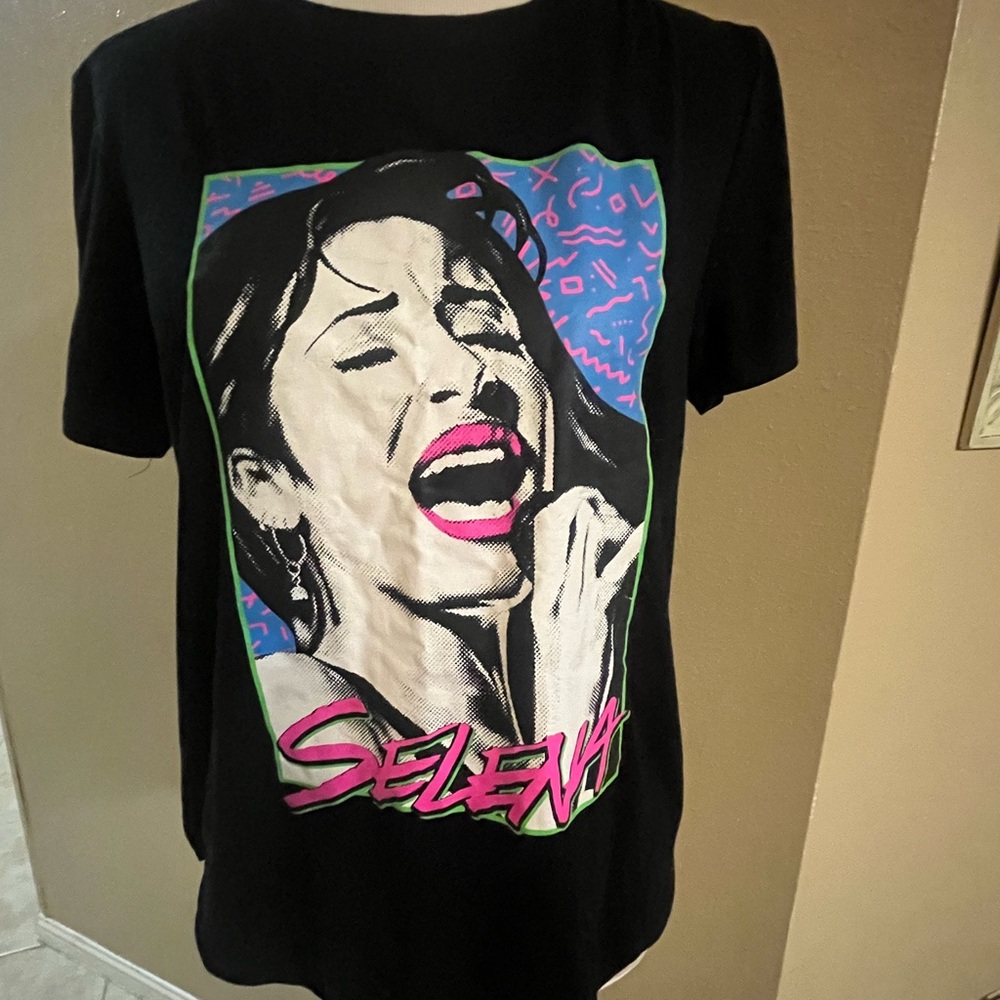 Selena Black Graphic Tee